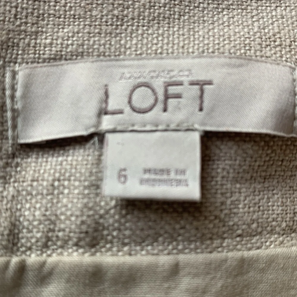 Ann Taylor LOfT 100% linen tan khaki mini skirt women’s size 6 coastal summer